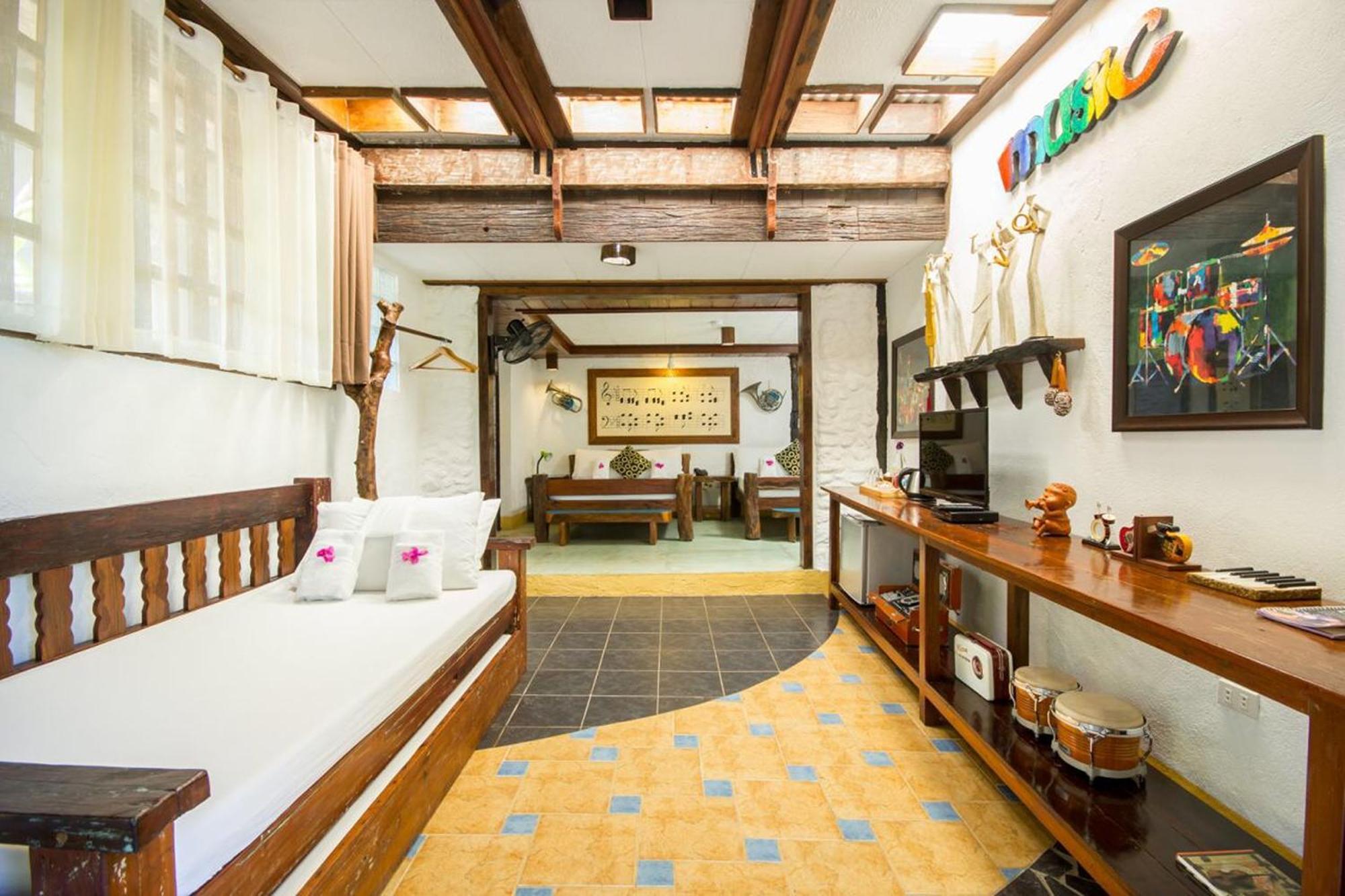 Oldwoods By The Sea Nature Resort Bani Pangasinan Exterior foto